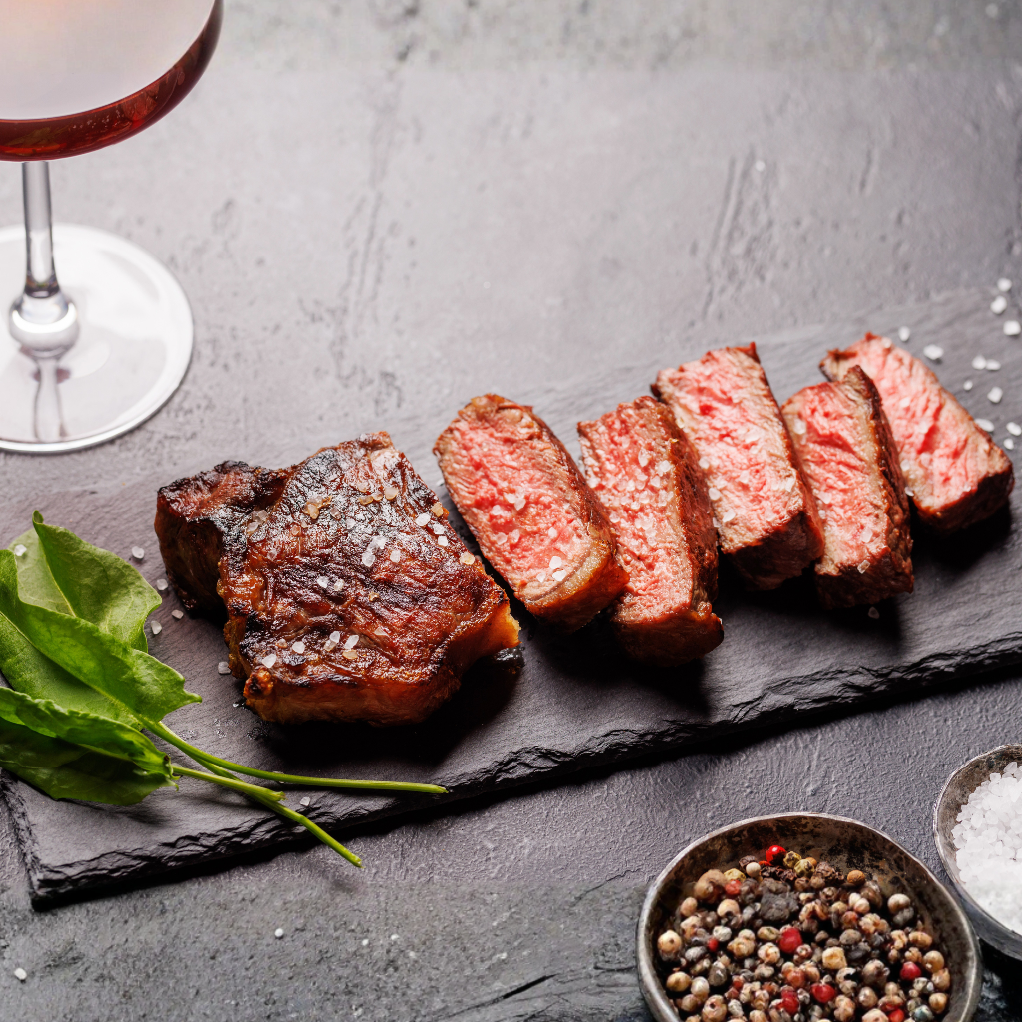 14 oz Boneless Center Cut KC Strip Steak Wet-Aged – USDA Upper Choice/Best Beef Silver